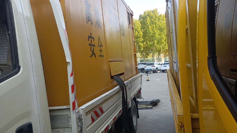 祁门如何判断柴油发电机组和UPS电源的切换时间是否符合要求？